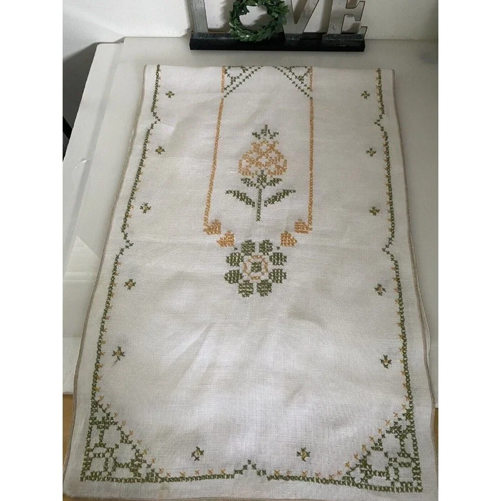 Vintage 1960s Linen Embroidered Floral Cross Stitch Handmade Table Runner‎ 14x42